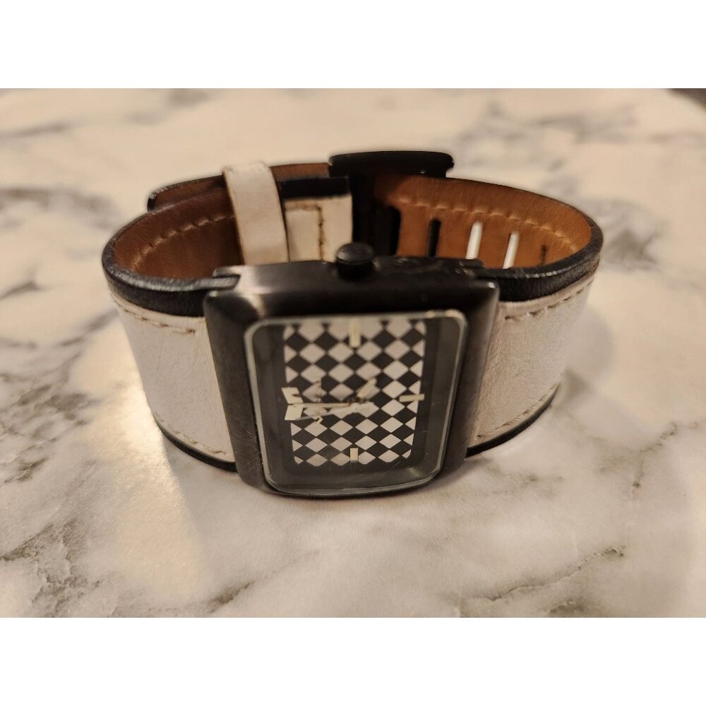 Vestal Mini Purgatory Watch Black & White Diamond Dial & Strap A Unisex Classic